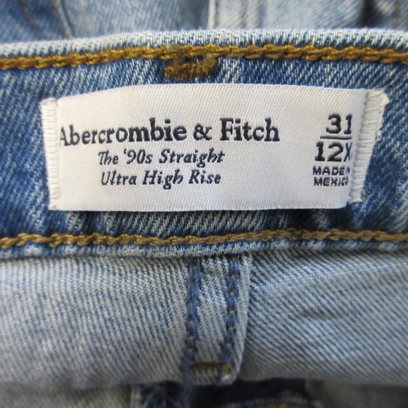 Abercrombie & Fitch Women's Straight Leg Jeans - Light Blue - Picture 3 of 12